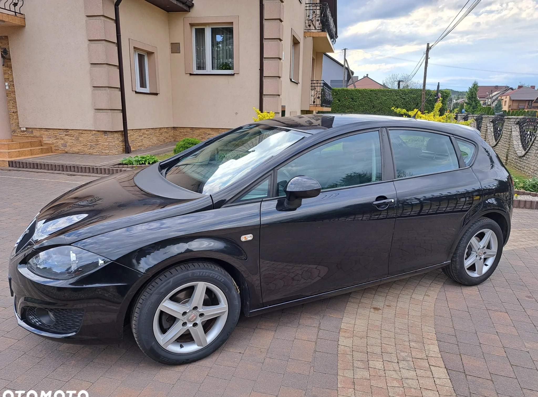 Seat Leon cena 18900 przebieg: 180000, rok produkcji 2009 z Wolbrom małe 211